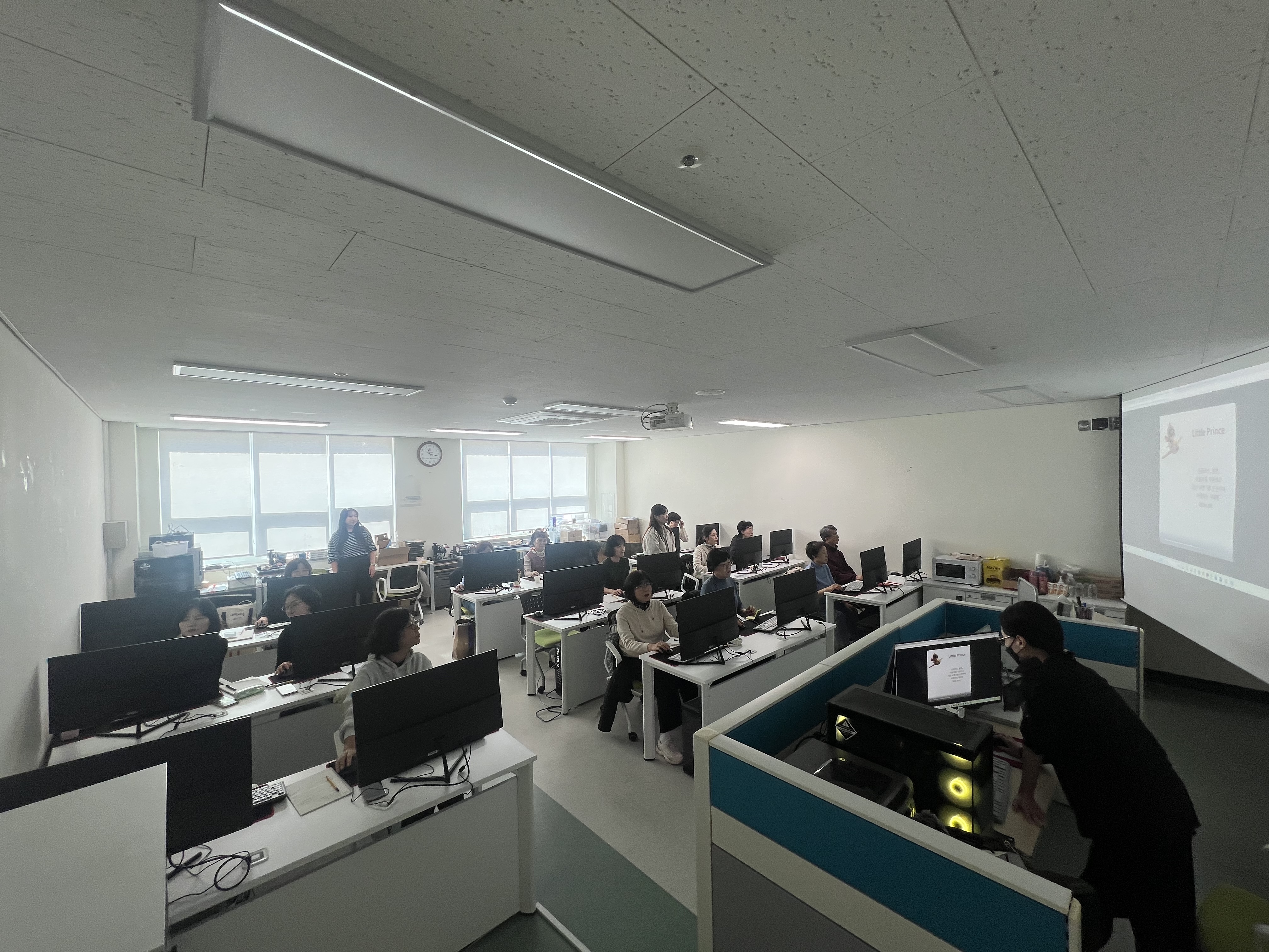 AI 교육 활동 사진