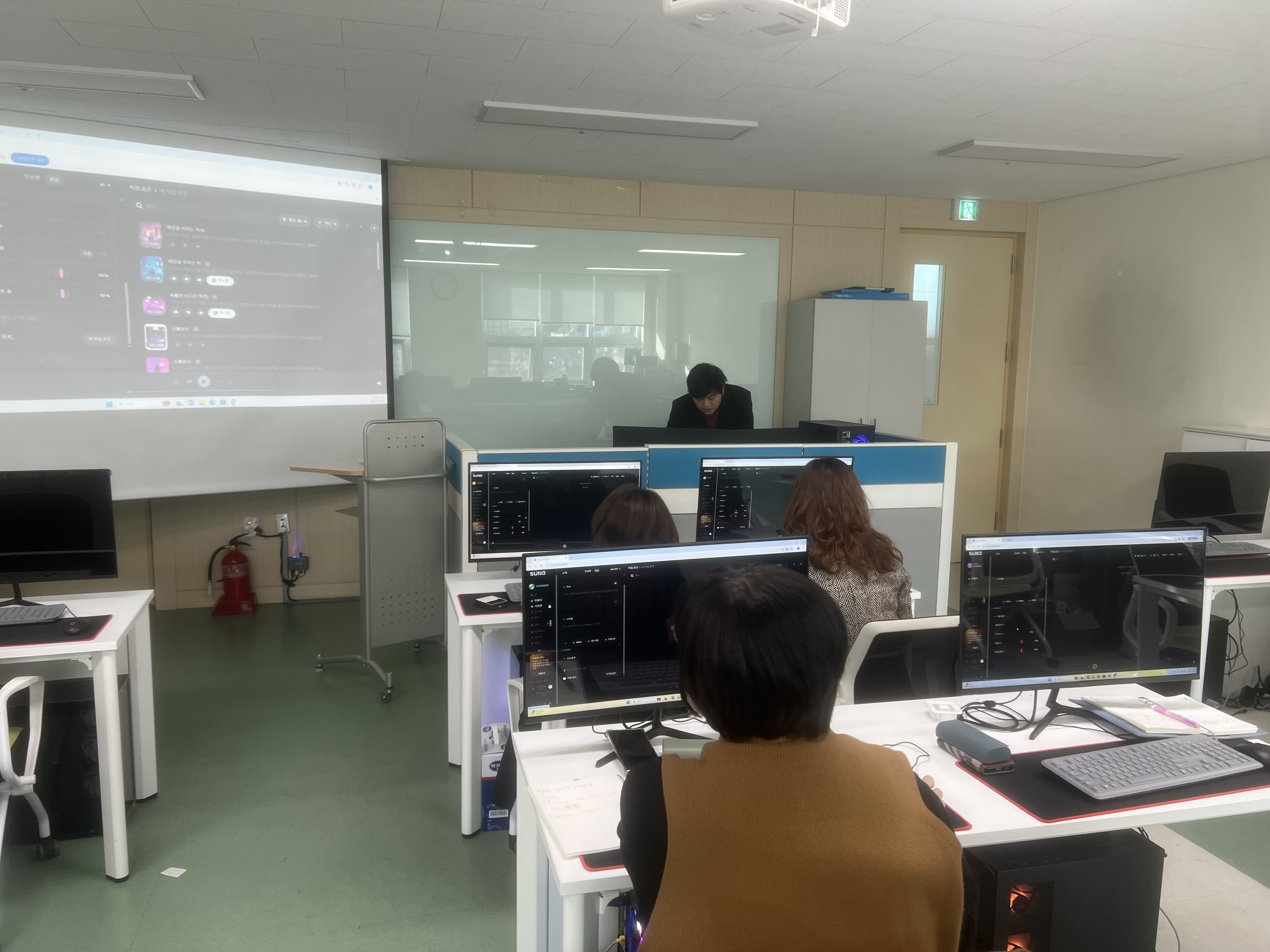 AI 교육 활동 사진